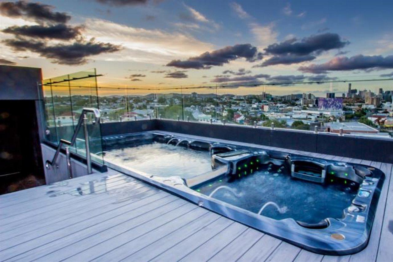 Eastwood Apartments Brisbane Eksteriør billede Rooftop spa