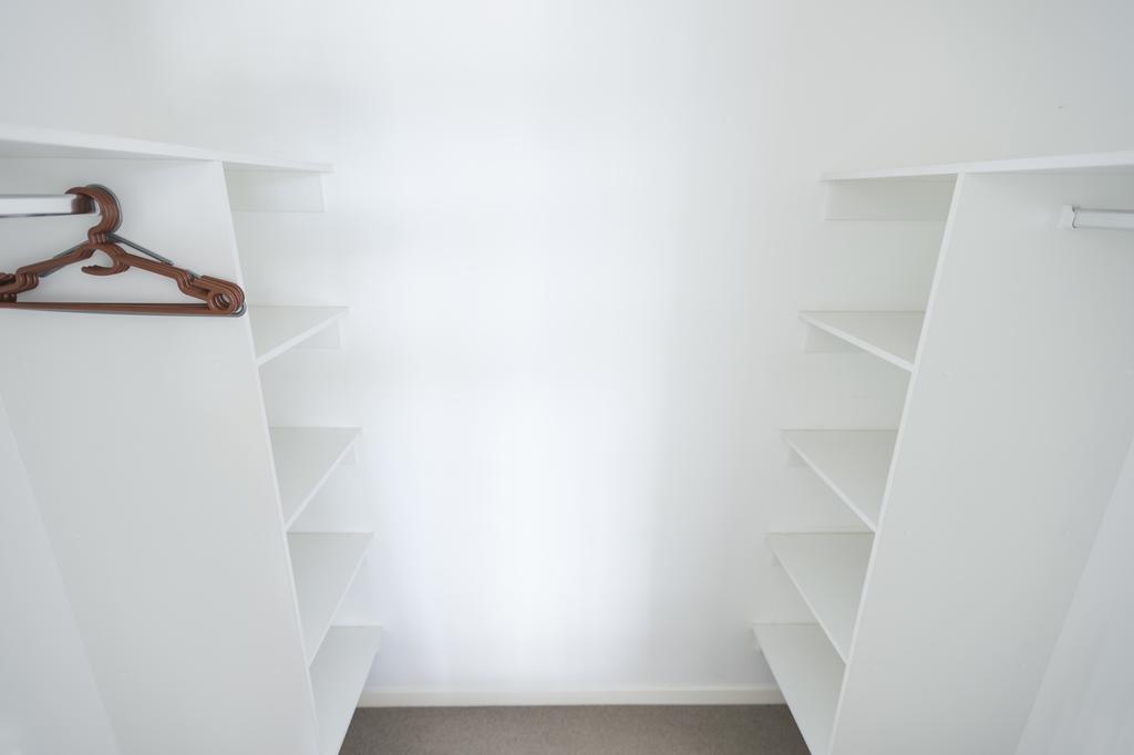 Eastwood Apartments Brisbane Eksteriør billede A walk-in closet