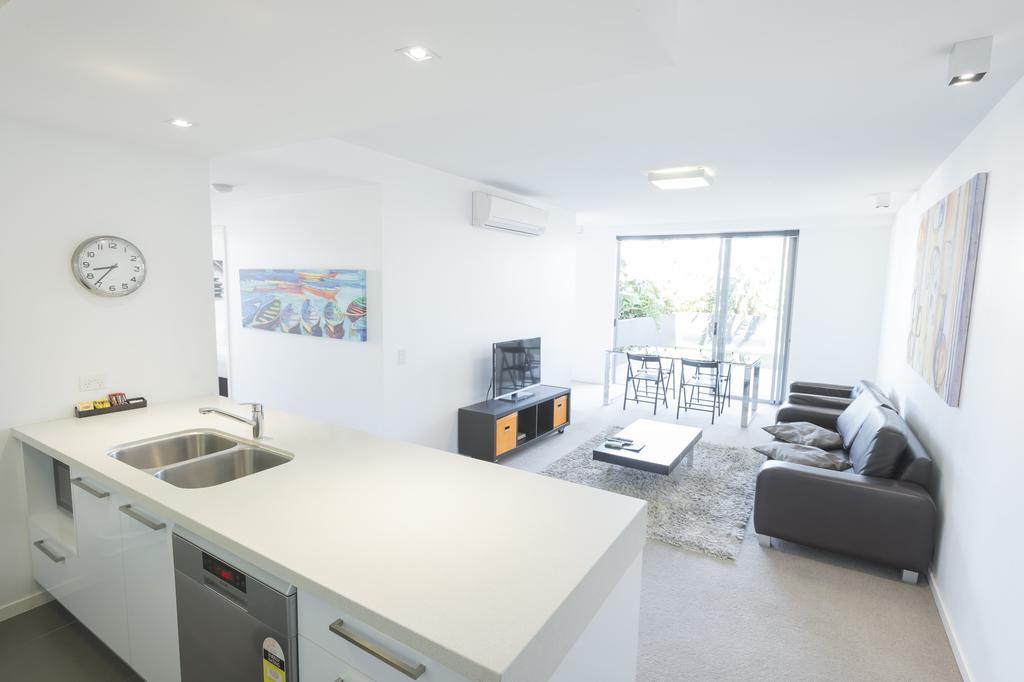 Eastwood Apartments Brisbane Eksteriør billede A typical apartment interior