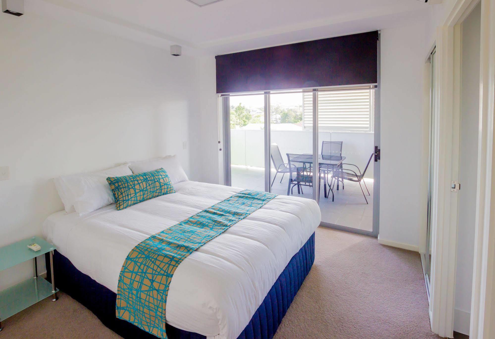 Eastwood Apartments Brisbane Eksteriør billede A bedroom at the hotel